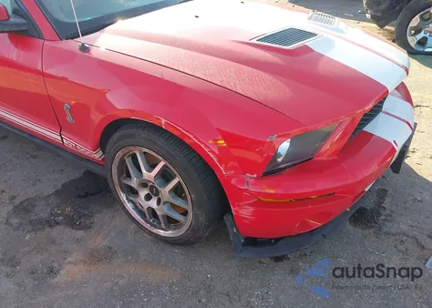 2007 Ford Shelby Gt500 z USA, uszkodzony, nr VIN 1ZVHT88S675340018